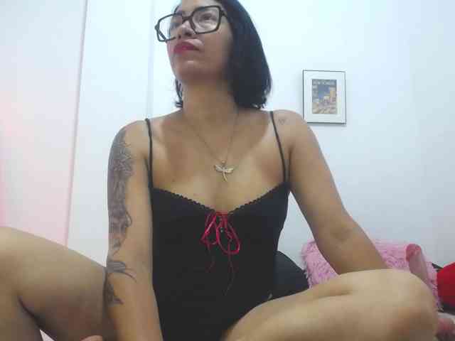 Horny-wife webcam