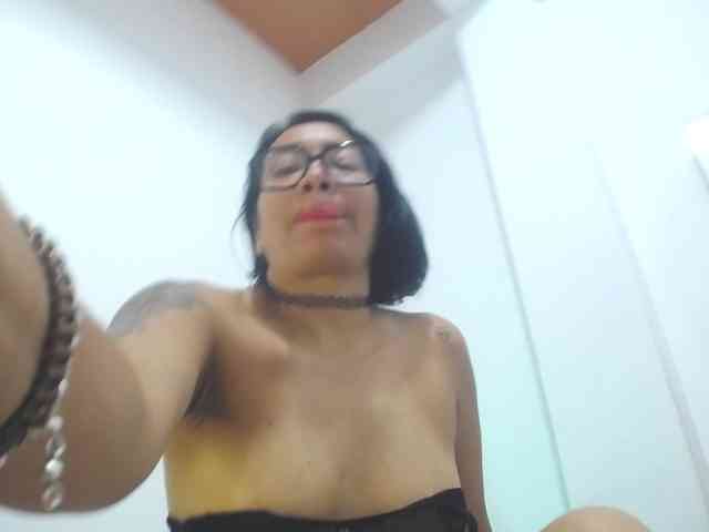 Horny-wife webcam