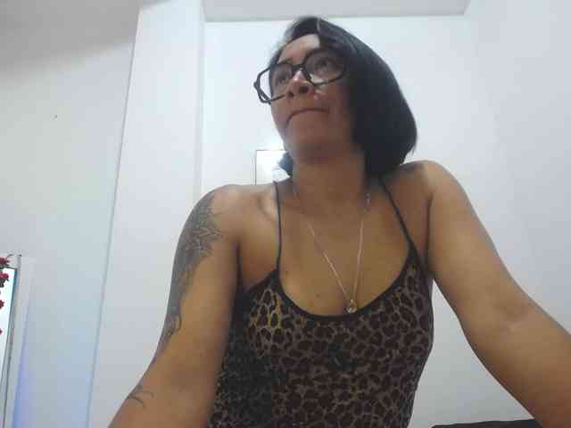 Horny-wife webcam