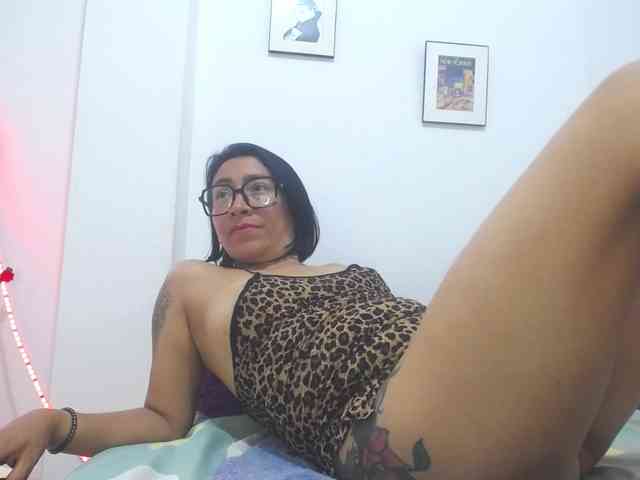 Horny-wife webcam