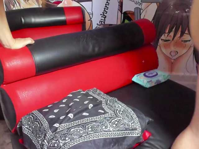 jessi-and-boy live cam on BongaCams