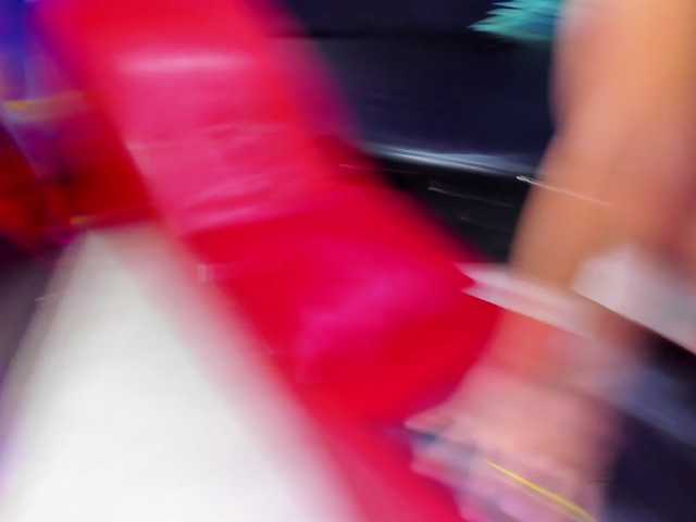 jessi-and-boy's BongaCams show and profile