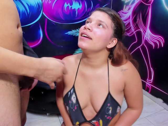 jessi-and-boy live cam on BongaCams