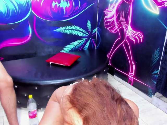 jessi_and_boy live webcam show