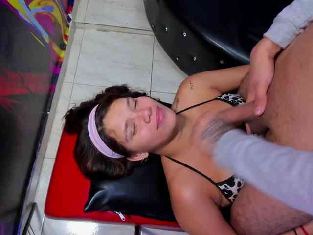 jessi_and_boy webcam
