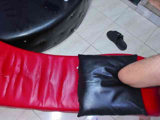 jessi_and_boy webcam