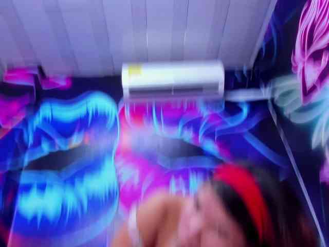 jessi_and_boy webcam