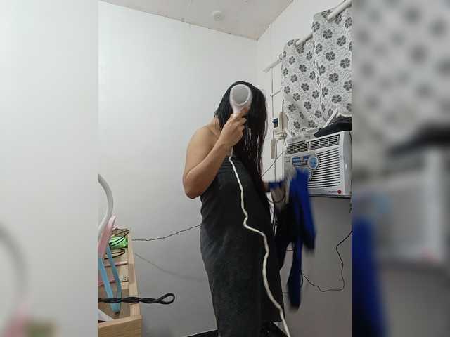 candicelovee live cam on BongaCams