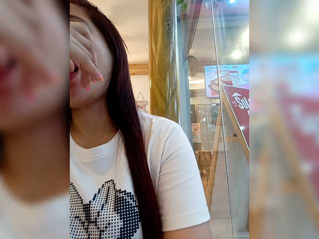 candicelovee's BongaCams show and profile