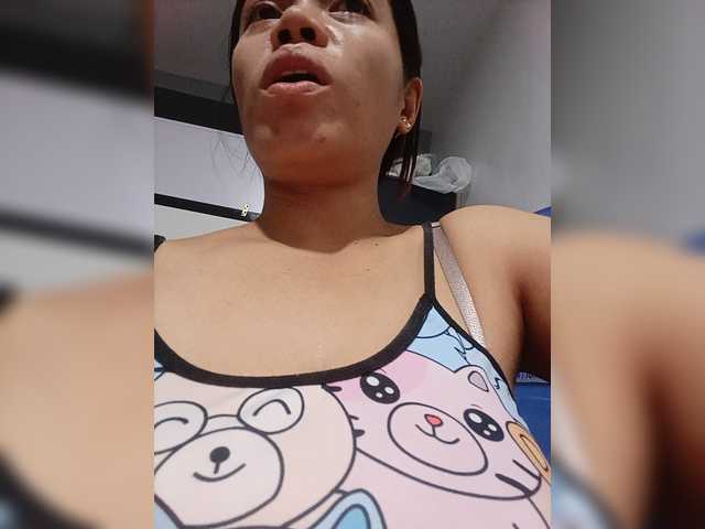 candicelovee live cam on BongaCams