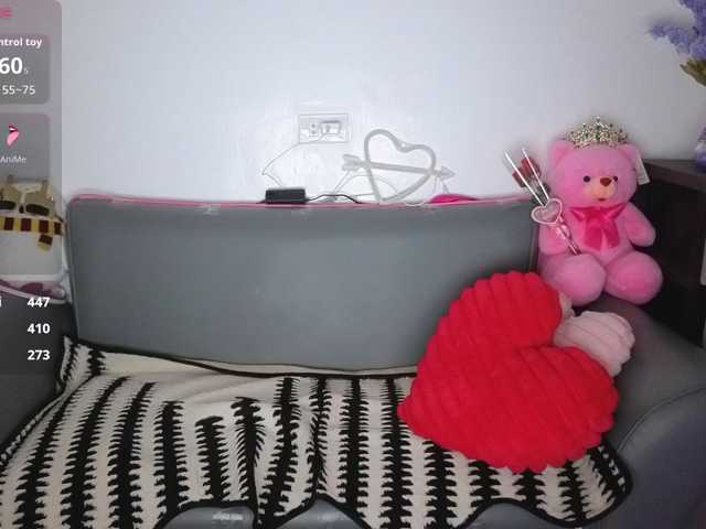 candicelovee live cam on BongaCams