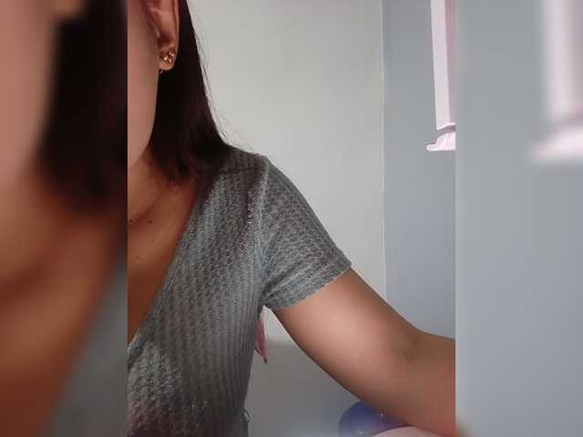 candicelovee live cam on BongaCams