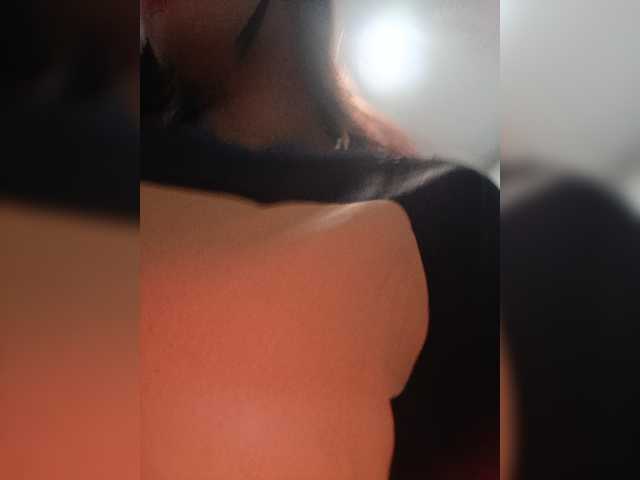 candicelovee live cam on BongaCams