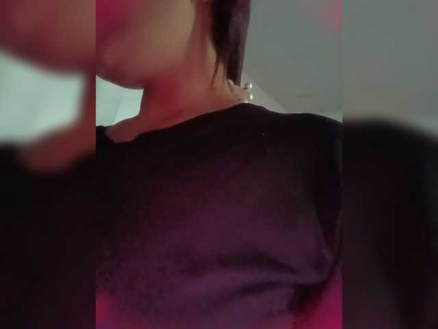 candicelovee live cam on BongaCams