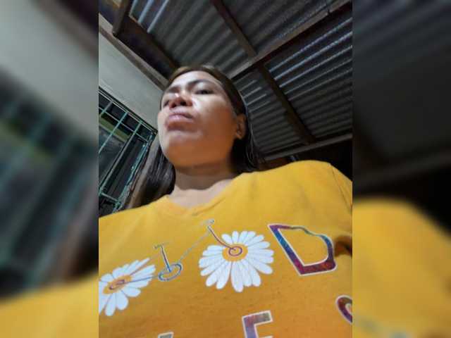 candicelovee live cam preview