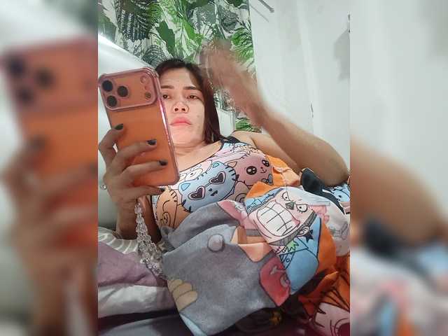 candicelovee live cam on BongaCams