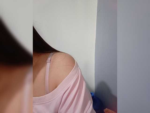 candicelovee live cam on BongaCams