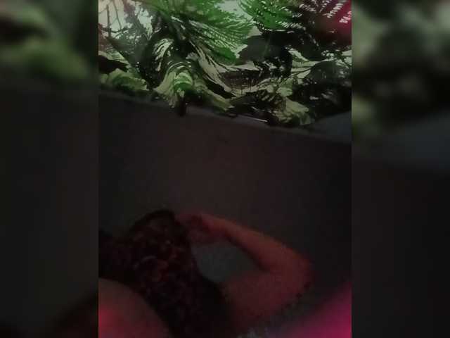 candicelovee live cam on BongaCams