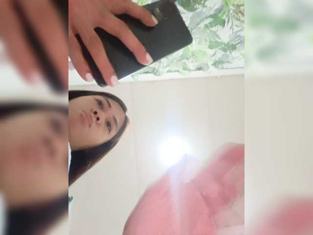 candicelovee live cam on BongaCams