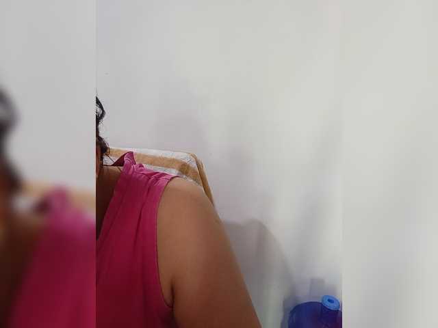 candicelovee live cam on BongaCams