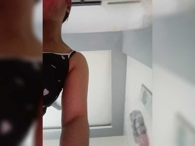 candicelovee live cam on BongaCams