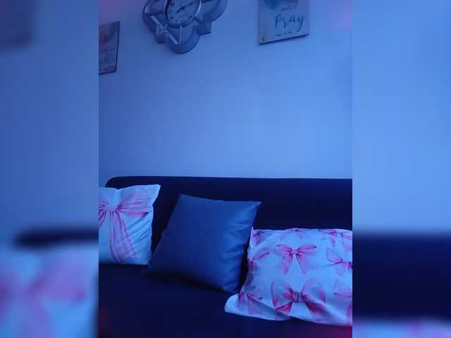 candicelovee live cam on BongaCams