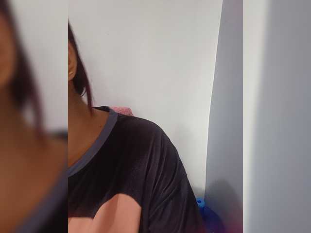 candicelovee live cam on BongaCams