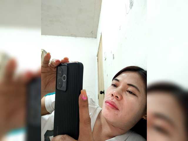 candicelovee's BongaCams show and profile