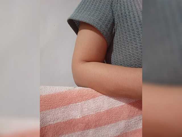 candicelovee live cam on BongaCams