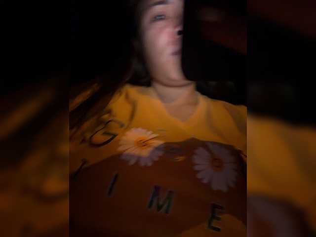 candicelovee live cam preview