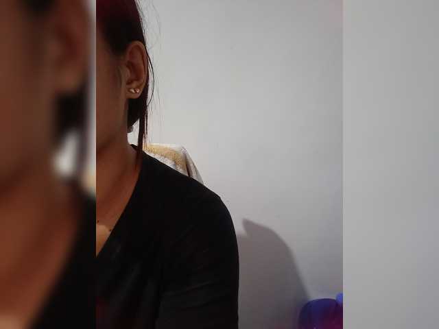 candicelovee live cam on BongaCams