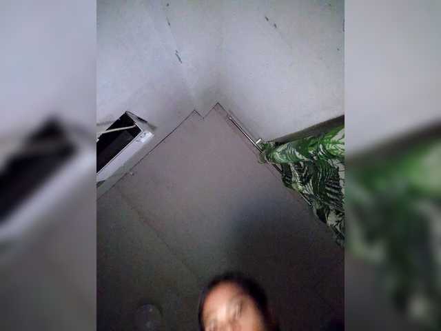 candicelovee live cam on BongaCams