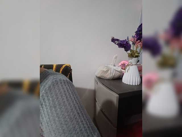 candicelovee live cam on BongaCams