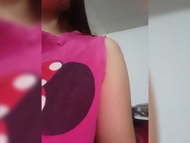 candicelovee live cam on BongaCams
