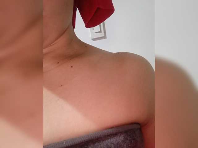 candicelovee live cam on BongaCams