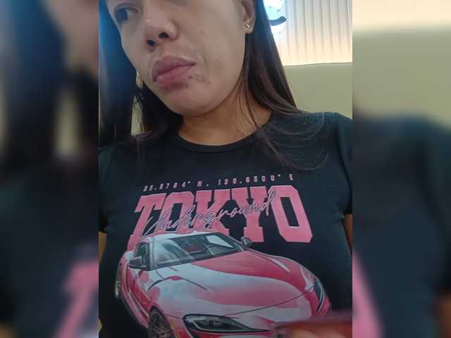 candicelovee live cam on BongaCams