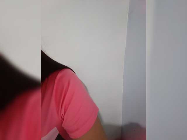 candicelovee live cam on BongaCams