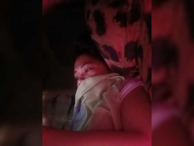 candicelovee live cam on BongaCams