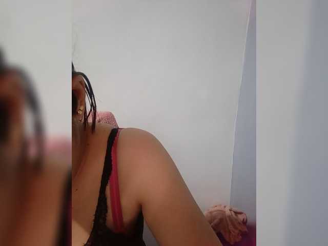candicelovee live cam preview