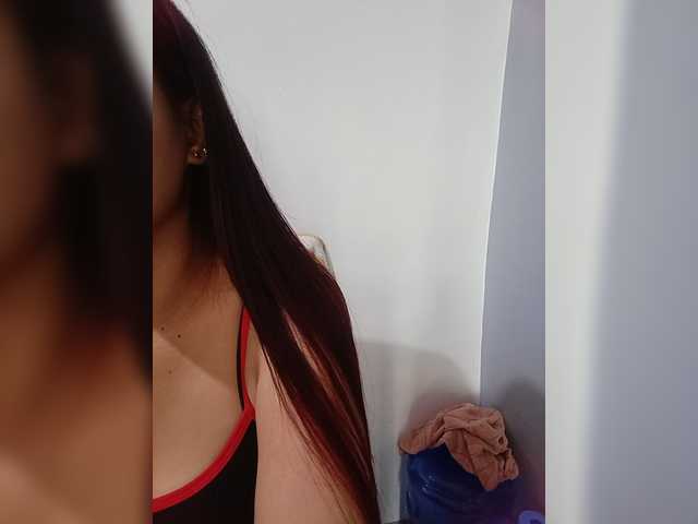 candicelovee live cam on BongaCams