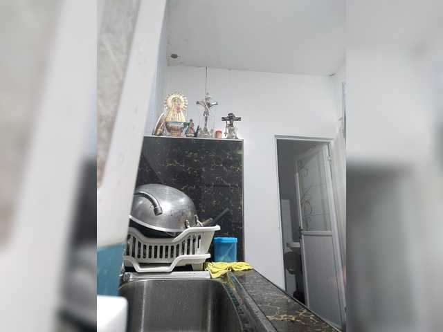 candicelovee live cam on BongaCams