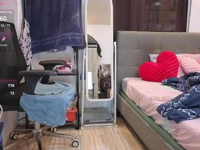 candicelovee live cam on BongaCams