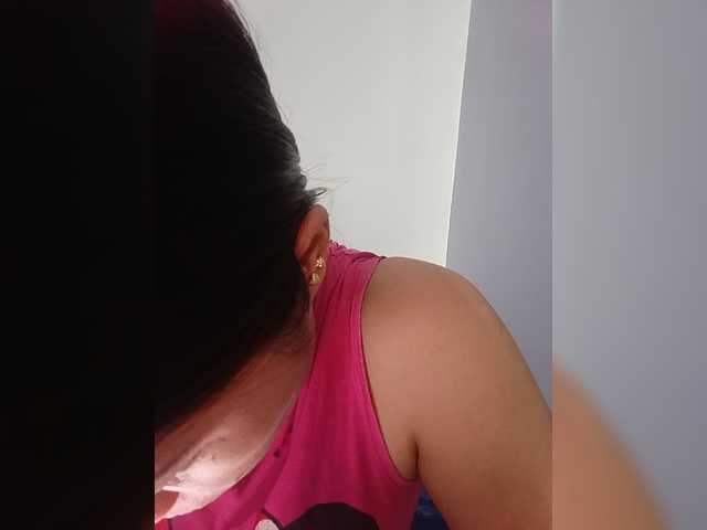 candicelovee live cam on BongaCams