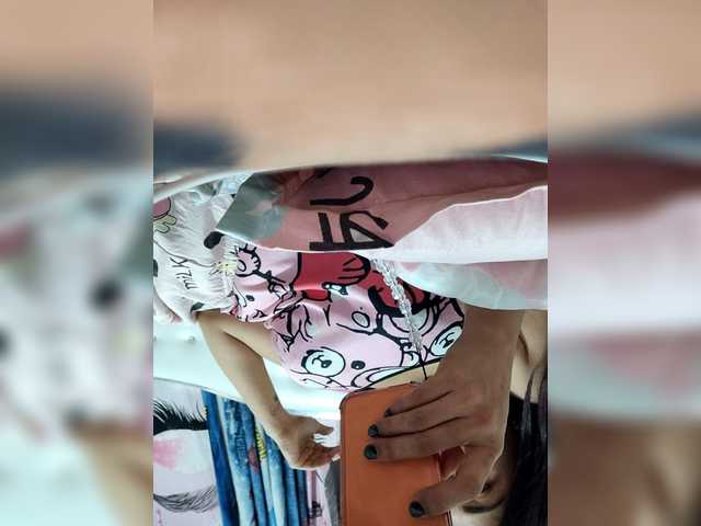 candicelovee live cam on BongaCams