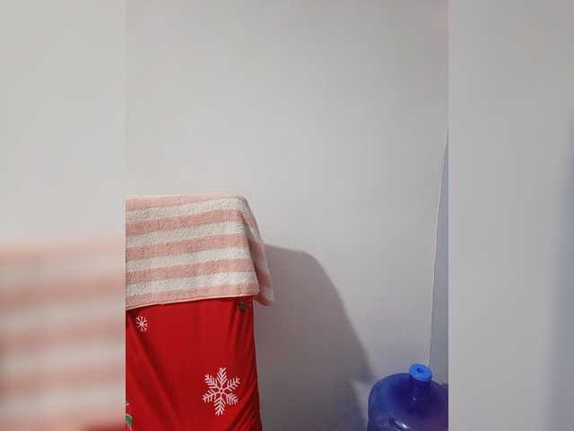 candicelovee live cam on BongaCams