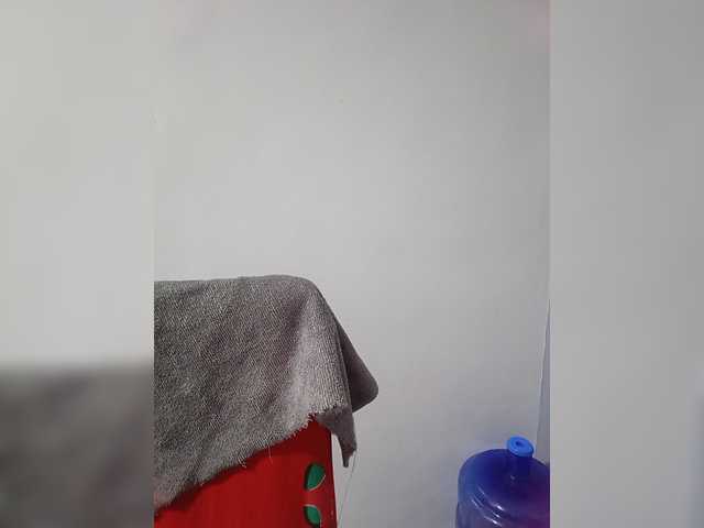candicelovee live cam on BongaCams