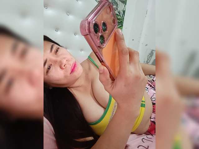 candicelovee live cam on BongaCams