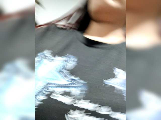 candicelovee live cam on BongaCams