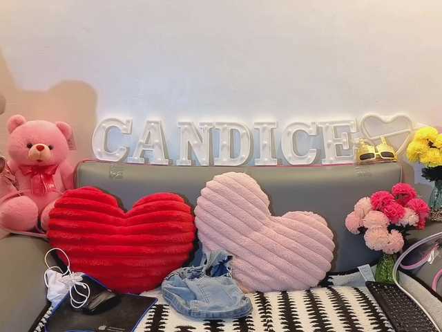 candicelovee live cam on BongaCams