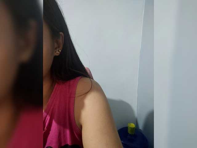 candicelovee live cam on BongaCams